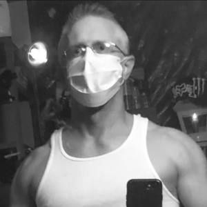 Meet your Posher, Robby